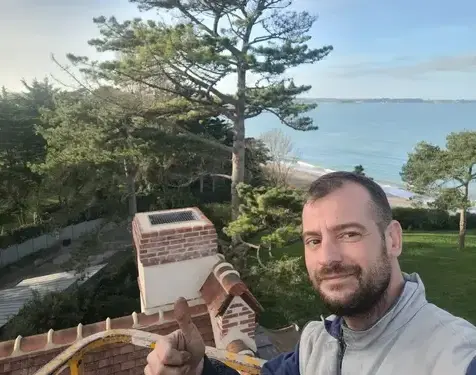 démoussage toiture Saint Domineuc-1