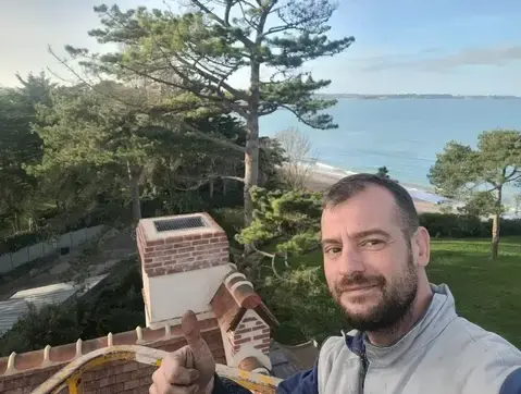 entretien cheminée Saint Juvat-1