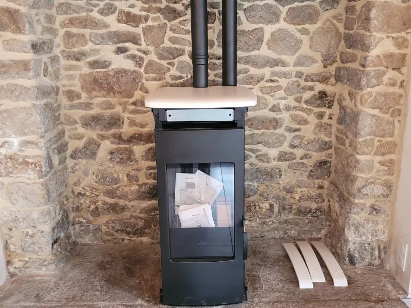 pose insert cheminee treverien